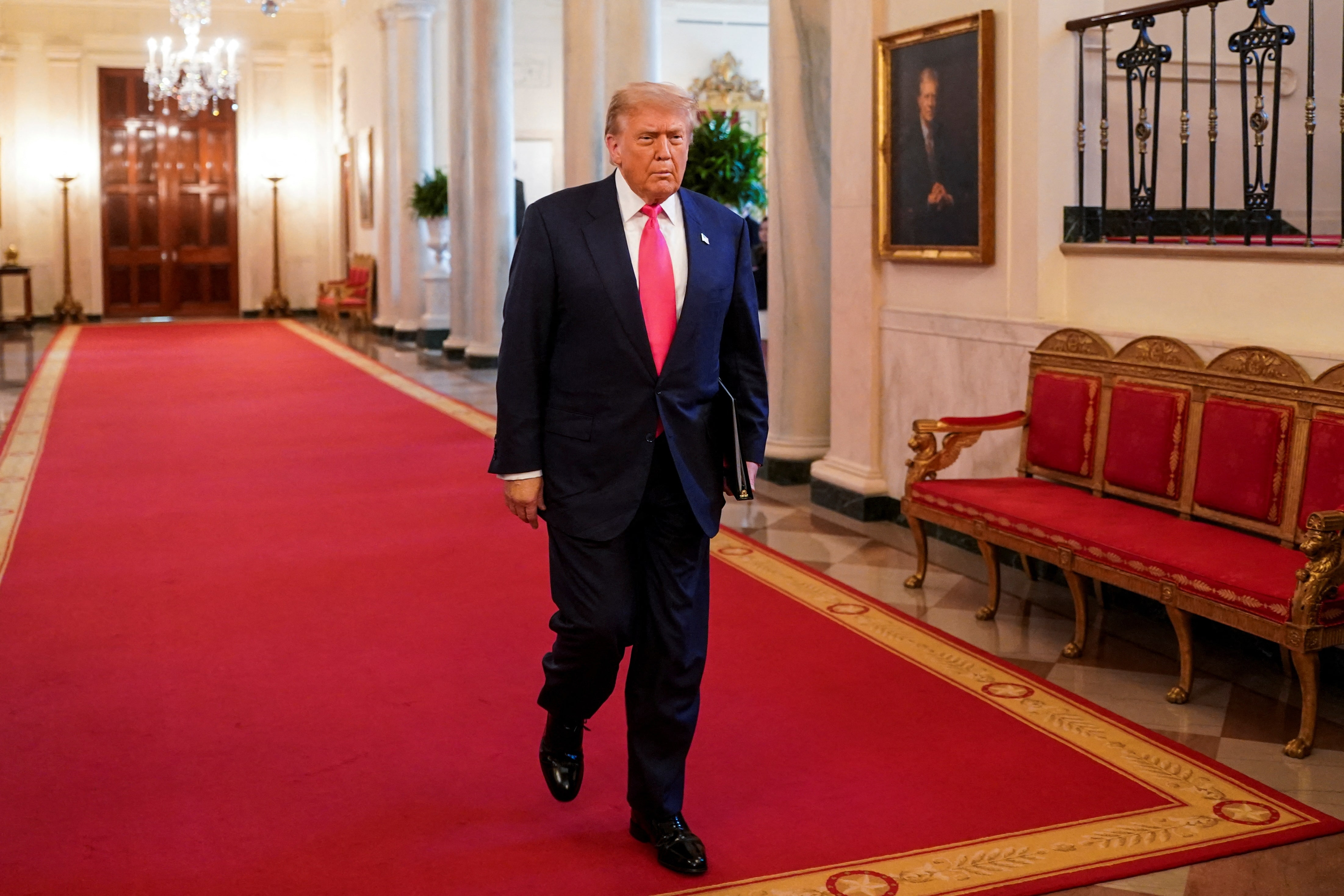 【5ch民】トランプ、遂にキレた！『日本の関税を下げる条件はアメリカ車を最低100万台買うことだ。』